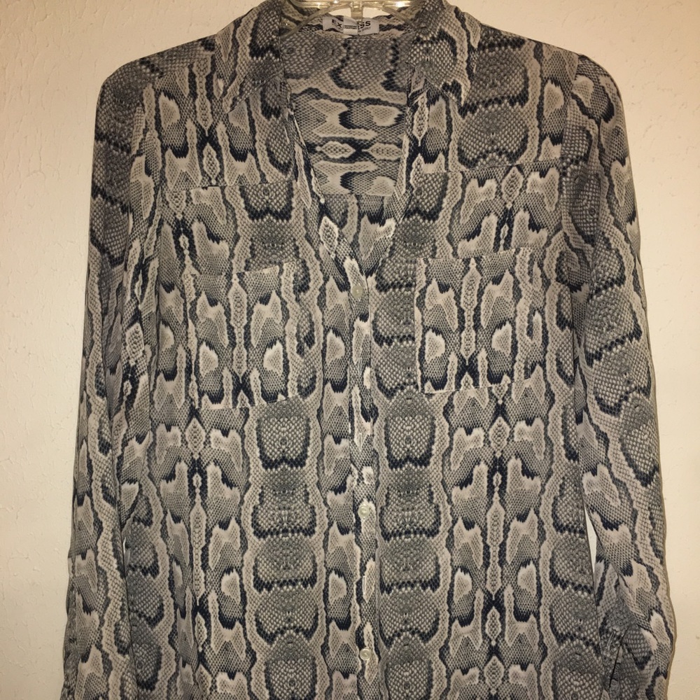 Dress shirt